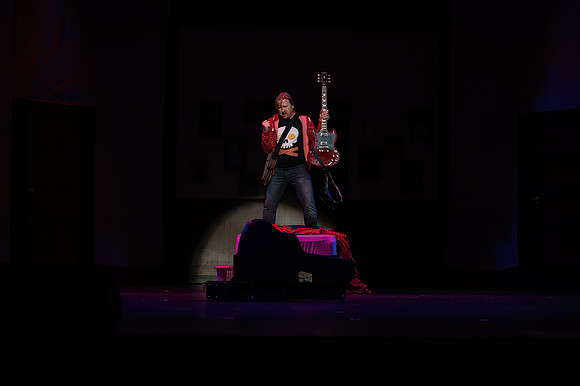 ECCT-SchoolOfRock-1042