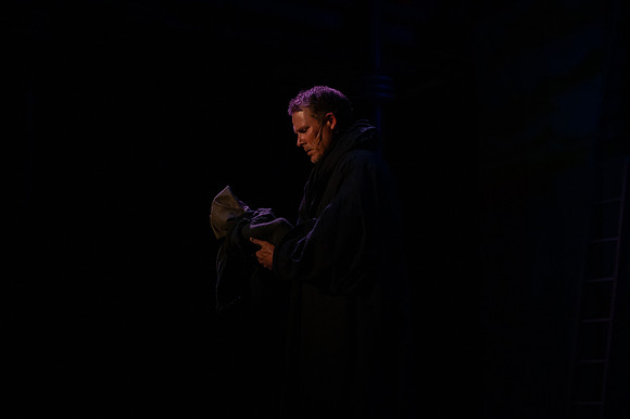 ECCT-Hunchback-RawOriginal-1092