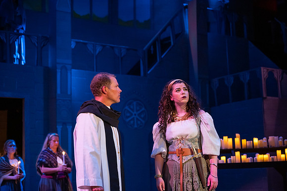 ECCT-Hunchback-RawOriginal-1386