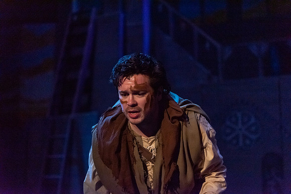 ECCT-Hunchback-RawOriginal-1179