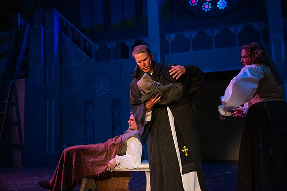 ECCT-Hunchback-RawOriginal-1089