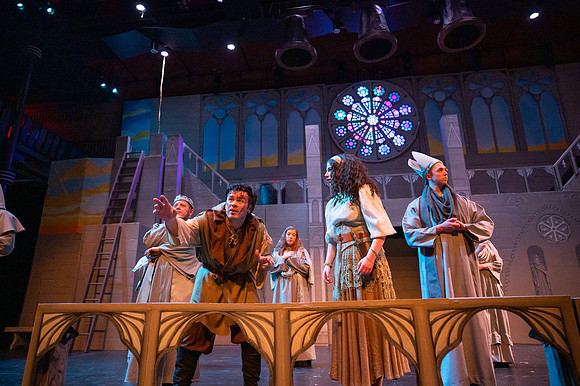 ECCT-Hunchback-RawOriginal-1432