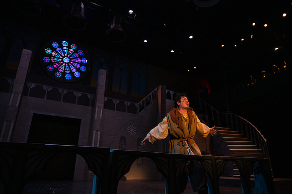 ECCT-Hunchback-RawOriginal-1198