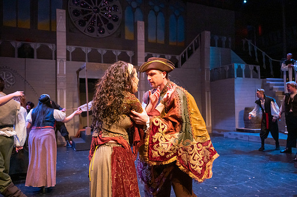 ECCT-Hunchback-RawOriginal-1359