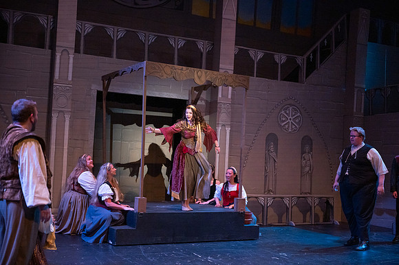 ECCT-Hunchback-RawOriginal-1293