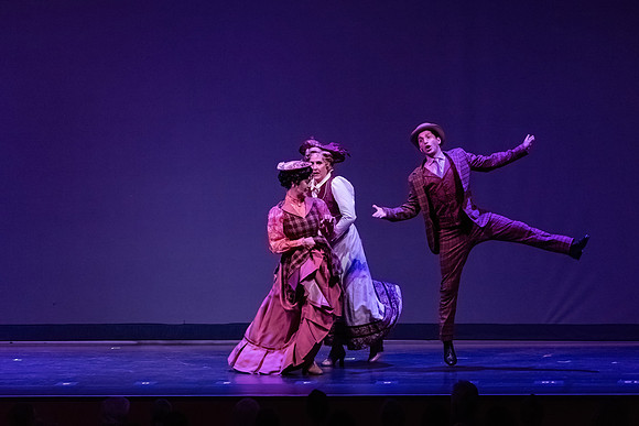 2024-06-22-Hello-Dolly-1015